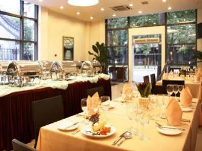 Days Forbidden Hotel 3*